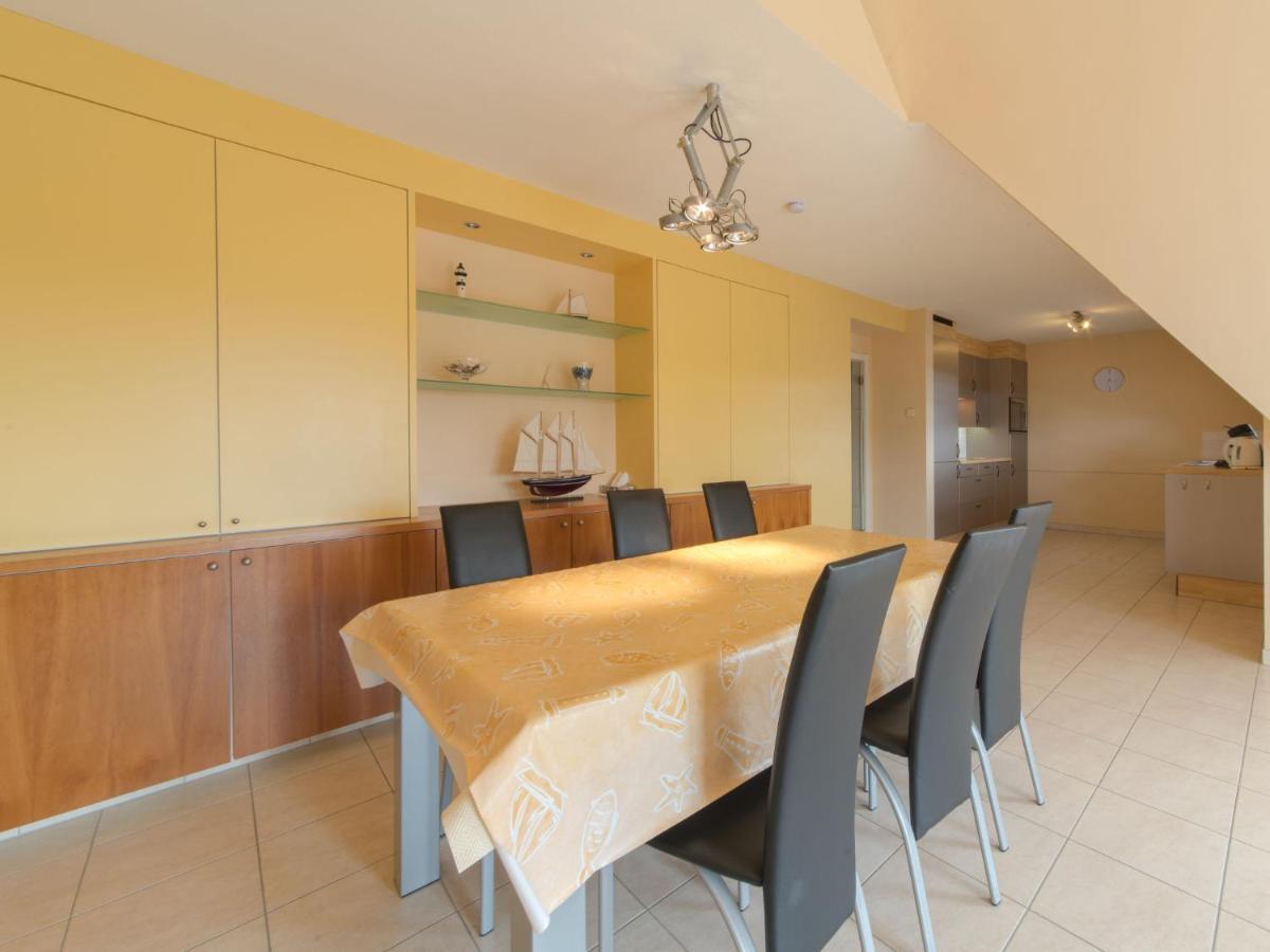 Appartement Goldsands Ii 402 By Interhome Le Coq